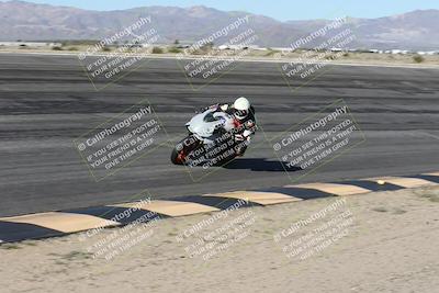 media/Jan-16-2026-CVMA Friday Practice (Fri) [[6f2bf47531]]/5-Racer 4-Trackday1/Session 2 (Bowl)/